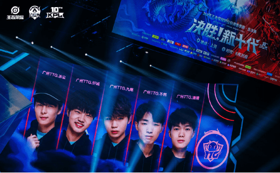 正体现了中 正体现了中