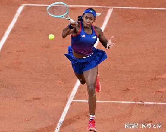 众多表现突 众多表现突